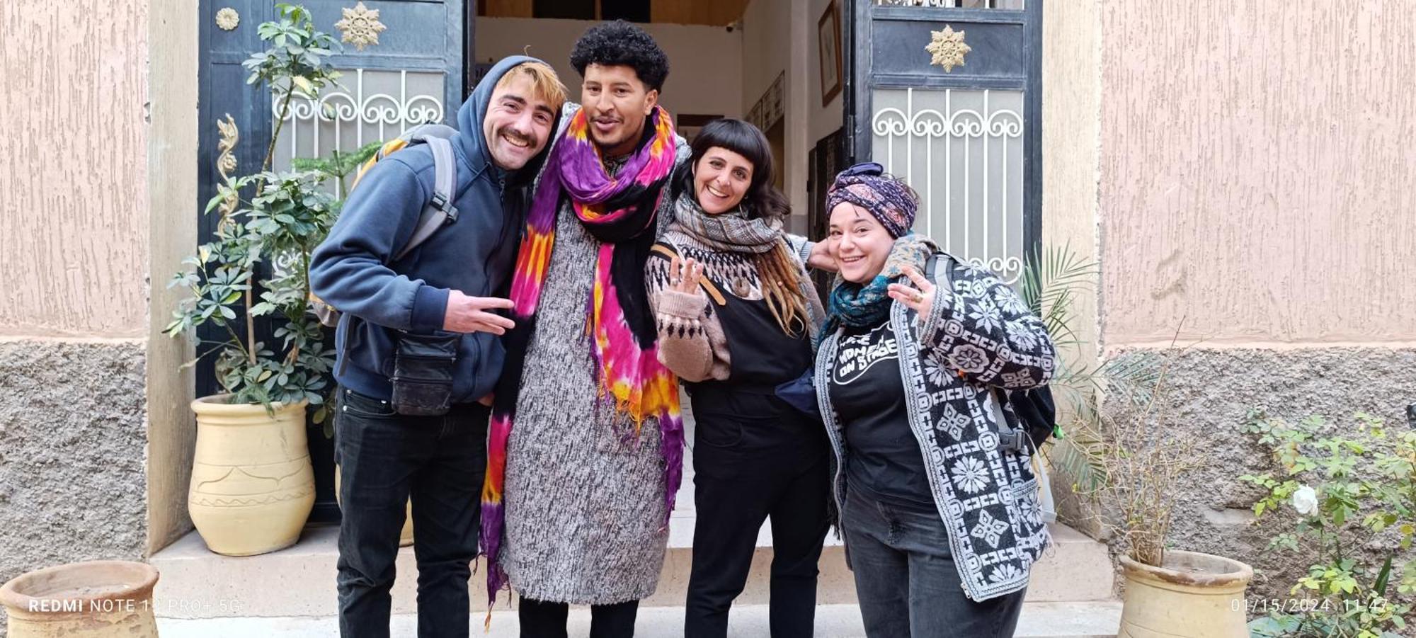 Afgo Hostel Tajda Екстериор снимка